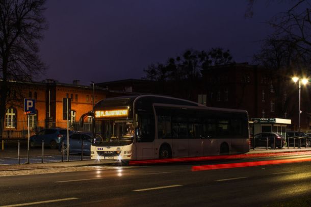 Autobus linii nr 30